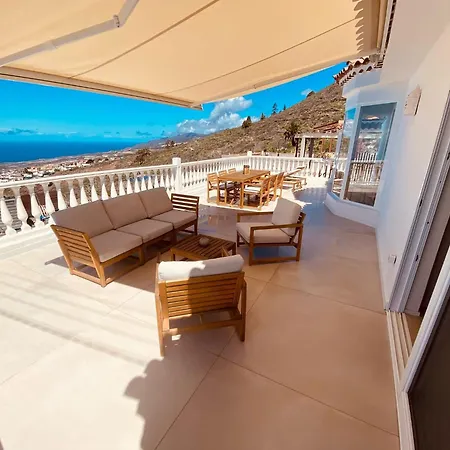 Casa Xuixo In Tenerife South * ギア・デ・イソラ