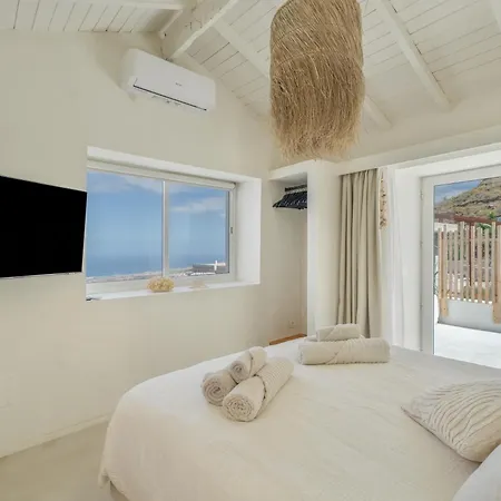 Casa Xuixo In Tenerife South بيت للعطل *