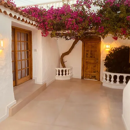 Casa Xuixo In Tenerife South *